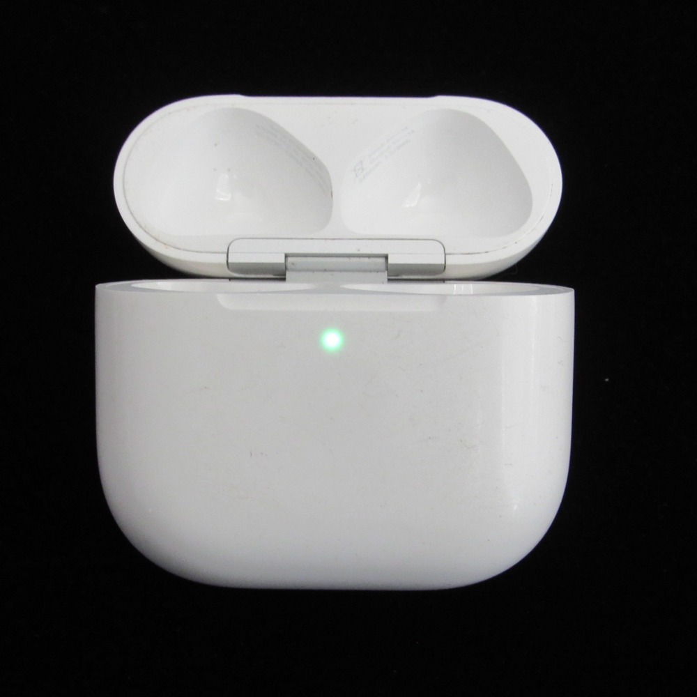 Apple Airpods 4 A3059 Case‎ Only FOR PARTS *Read Description*